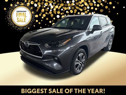 Used 2024 Toyota Highlander XLE