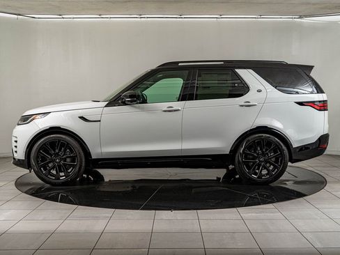 New 2026 Land Rover Discovery Dynamic SE image 5