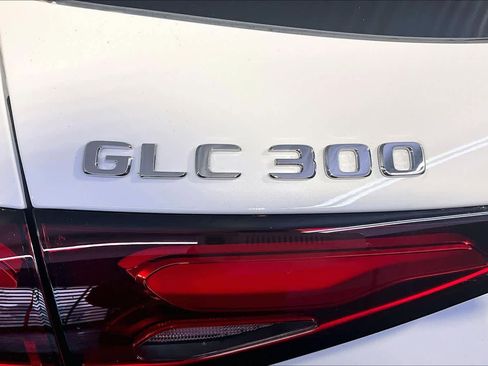 New 2026 Mercedes-Benz GLC 300 4MATIC image 6