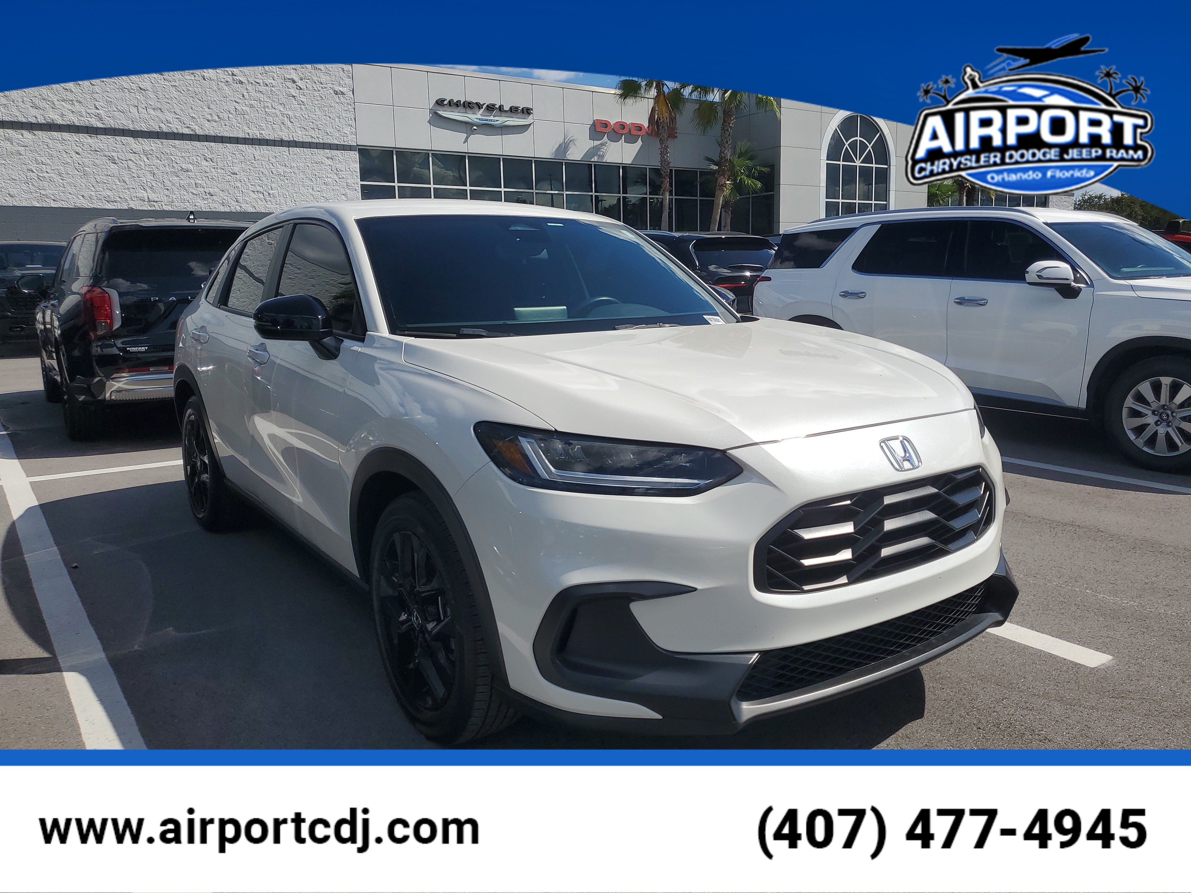 Used 2024 Honda HR-V Sport image 1