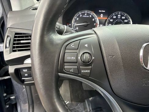 Used 2018 Acura MDX SH-AWD image 13