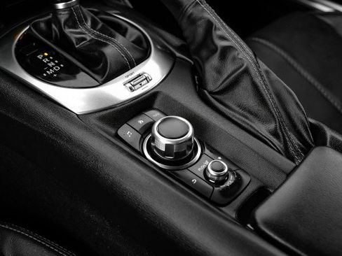 Used 2022 MAZDA MX-5 Miata RF Grand Touring image 22