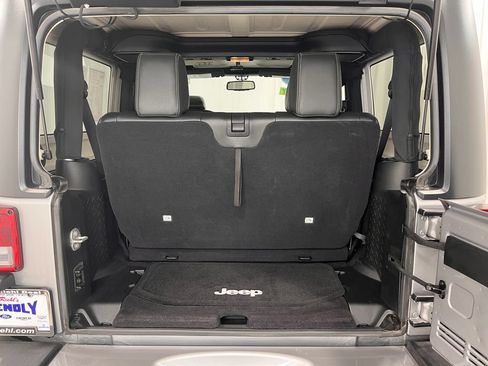 Used 2016 Jeep Wrangler Sahara AWD/4WD image 24