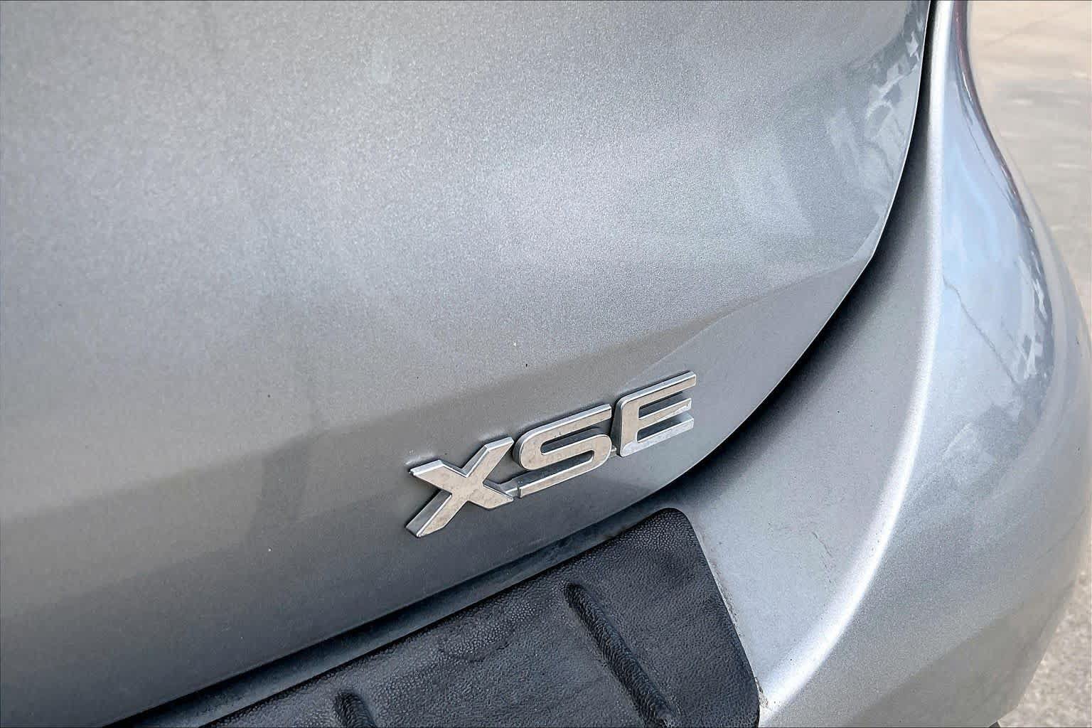 Used 2023 Toyota Highlander XSE FWD image 10
