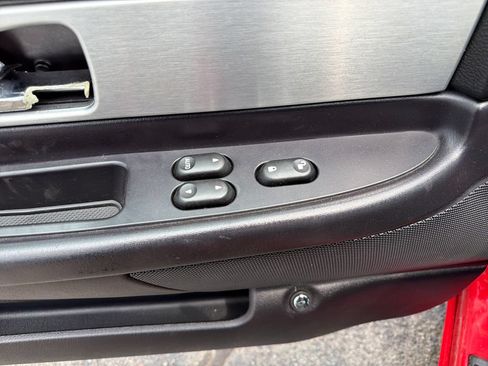 Used 2003 Ford Thunderbird RWD image 16