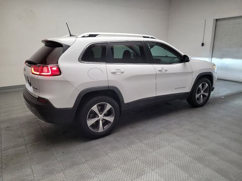 Used 2019 Jeep Cherokee Limited AWD/4WD image 10