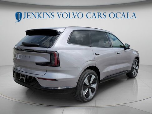 New 2026 Volvo EX90 Plus RWD image 4