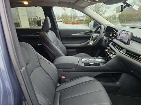 New 2026 INFINITI QX60 Luxe image 11