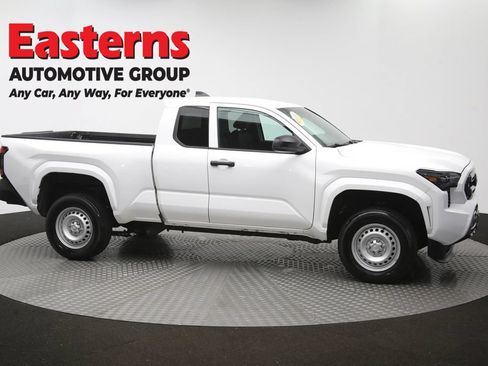 Used 2025 Toyota Tacoma SR RWD image 43