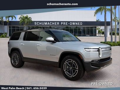 Used 2025 Rivian R1S Adventure