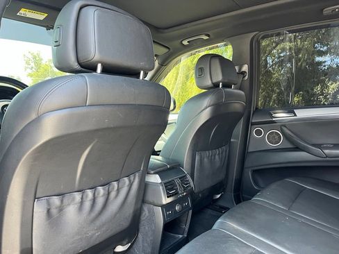 Used 2010 BMW X5 M AWD/4WD image 23