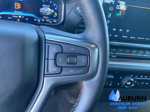 Used 2023 Chevrolet Silverado 1500 LT w/ Convenience Package II AWD/4WD image 37