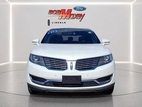 Used 2017 Lincoln MKX Reserve AWD/4WD image 2
