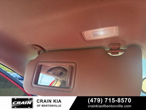 Used 2022 Toyota Camry SE image 40