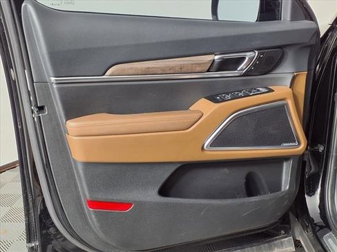 Used 2022 Kia Telluride SX w/ SX Prestige Package image 25