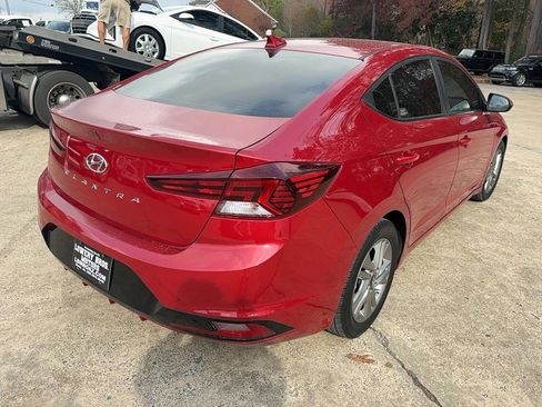 Used 2019 Hyundai Elantra SEL FWD image 5
