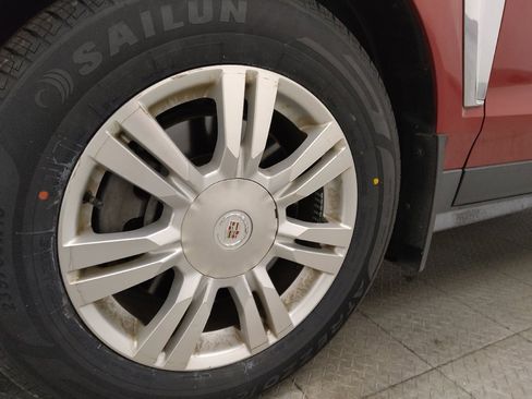 Used 2015 Cadillac SRX Luxury w/ Driver Awareness Package image 31