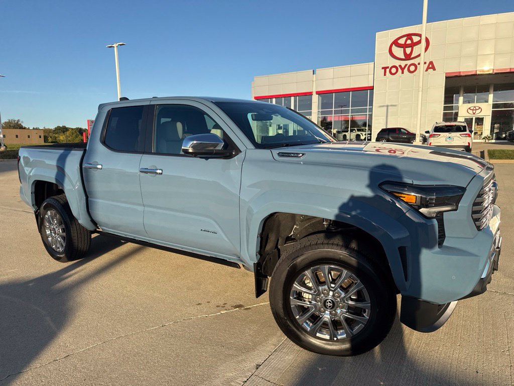 Used 2026 Toyota Tacoma Limited w/ Tow Tech Package AWD/4WD image 2