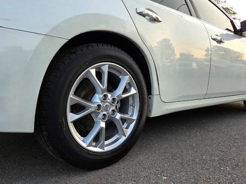 Used 2014 Nissan Maxima 3.5 S FWD image 16