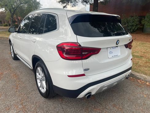 Used 2018 BMW X3 xDrive30i w/ Convenience Package AWD/4WD image 3
