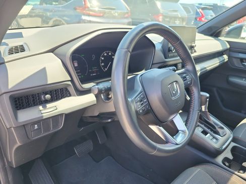 Used 2024 Honda CR-V Sport image 27