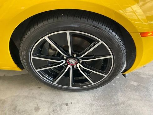 Used 2013 Chevrolet Camaro LS RWD image 21