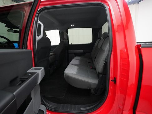 Used 2022 Ford F150 XLT w/ Trailer Tow Package image 10