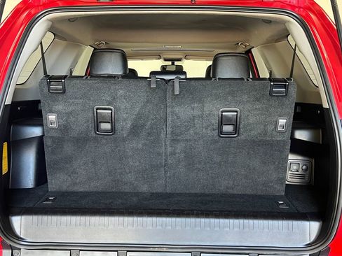 Used 2018 Toyota 4Runner SR5 Premium image 21