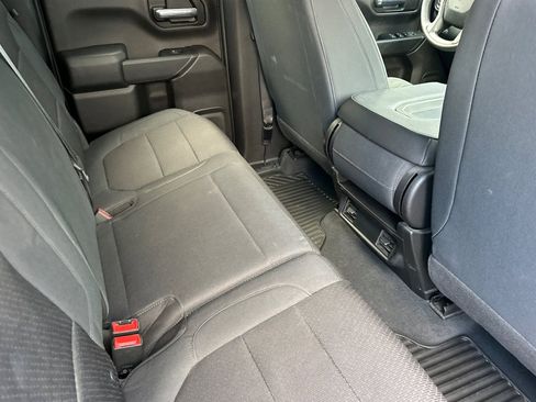 Used 2019 Chevrolet Silverado 1500 Custom Trail Boss w/ Custom Convenience Package image 17