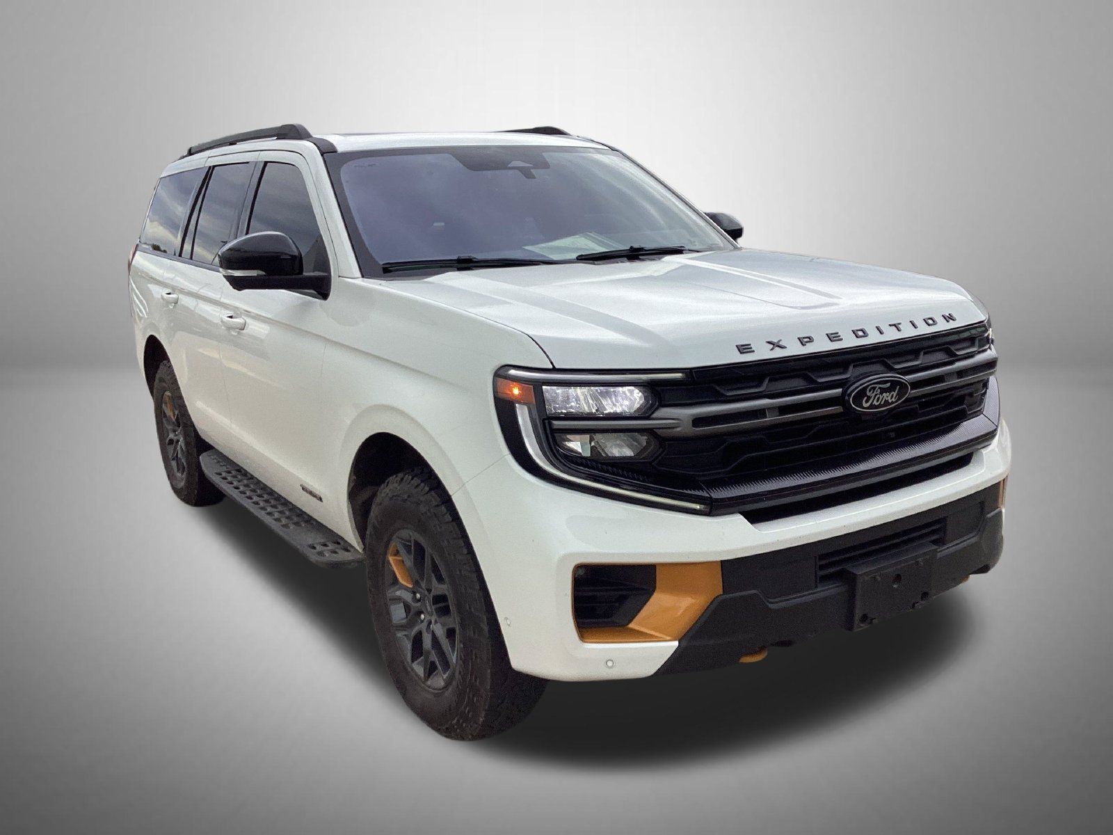 Used 2025 Ford Expedition Tremor AWD/4WD image 4
