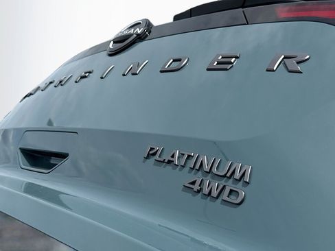 New 2026 Nissan Pathfinder Platinum AWD/4WD image 14
