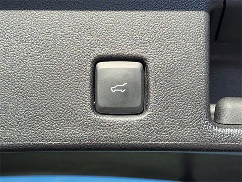 Certified 2021 Ford Escape SEL w/ SEL Stealth AWD Package image 34