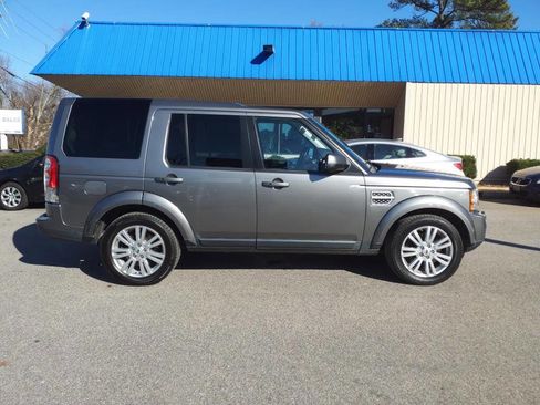 Used 2011 Land Rover LR4 HSE LUX image 2