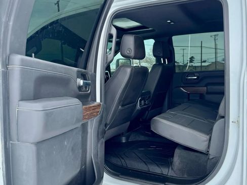 Used 2020 Chevrolet Silverado 3500 High Country w/ Technology Package image 24