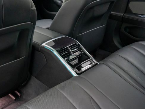 Used 2020 BMW 840i Gran Coupe xDrive w/ M Sport Package image 18