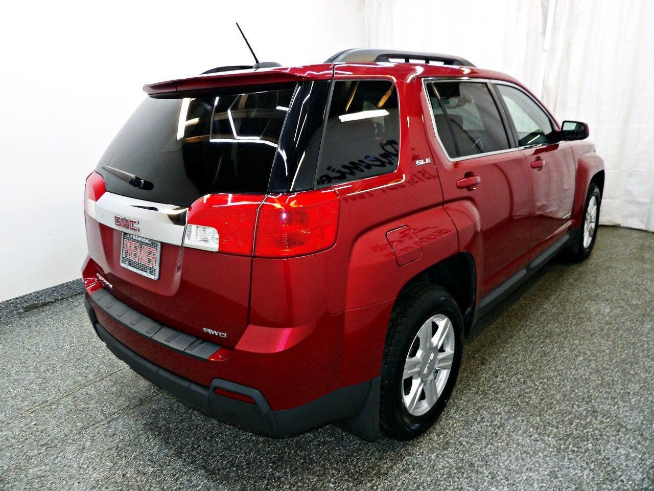 Used 2015 GMC Terrain SLE w/ Convenience Package AWD/4WD image 6