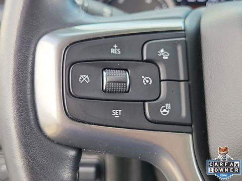 Used 2021 Chevrolet Tahoe Z71 w/ Z71 Off-Road Package AWD/4WD image 24