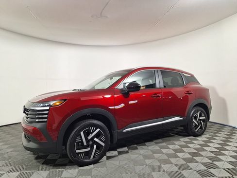 Used 2026 Nissan Kicks SV w/ SV Premium Package FWD image 1