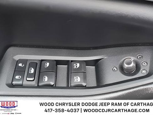Used 2023 Jeep Grand Cherokee Trailhawk AWD/4WD image 23