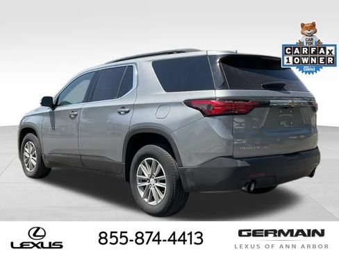 Used 2023 Chevrolet Traverse LT w/ Rear Camera Mirror Package AWD/4WD image 5