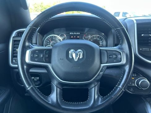 Used 2019 RAM 1500 Big Horn AWD/4WD image 10