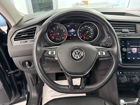 Used 2018 Volkswagen Tiguan SE FWD image 27