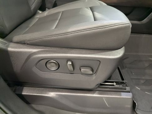 New 2026 GMC Sierra 1500 SLT w/ SLT Premium Plus Package image 13