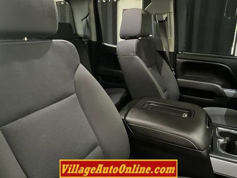 Used 2017 Chevrolet Silverado 1500 LT w/ LPO, Black Pack AWD/4WD image 31