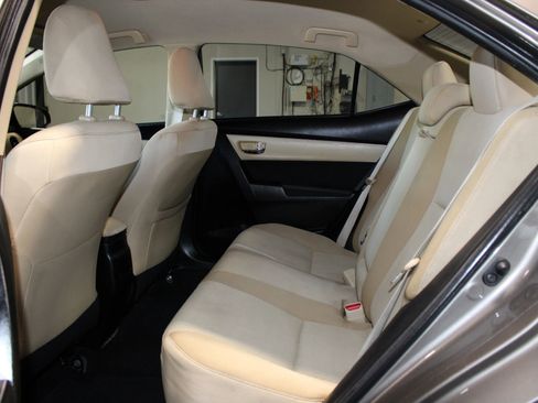 Used 2019 Toyota Corolla LE FWD image 23