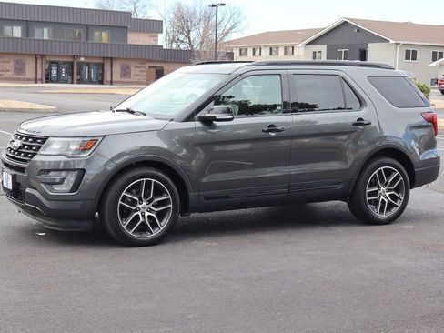 Used 2016 Ford Explorer Sport w/ Equipment Group 401A image 10