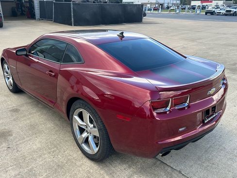 Used 2010 Chevrolet Camaro SS w/ RS Package image 4