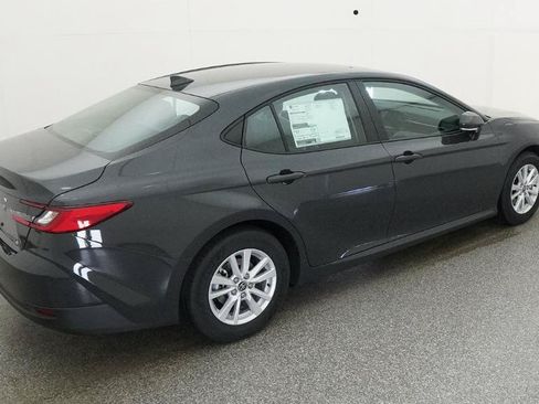New 2026 Toyota Camry LE FWD image 30