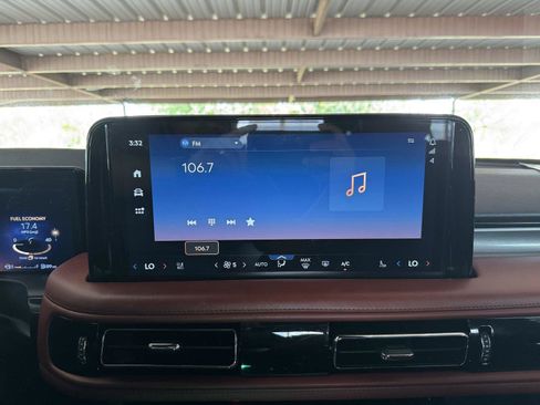 Used 2025 Lincoln Aviator Reserve w/ Equipment Group 201A AWD/4WD image 12