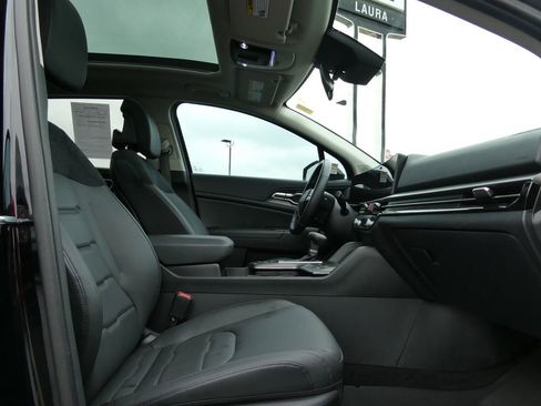 Used 2026 Kia Sportage SX FWD image 13